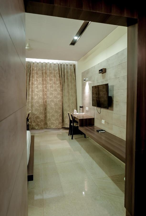Hotel Highway King Behror Luaran gambar